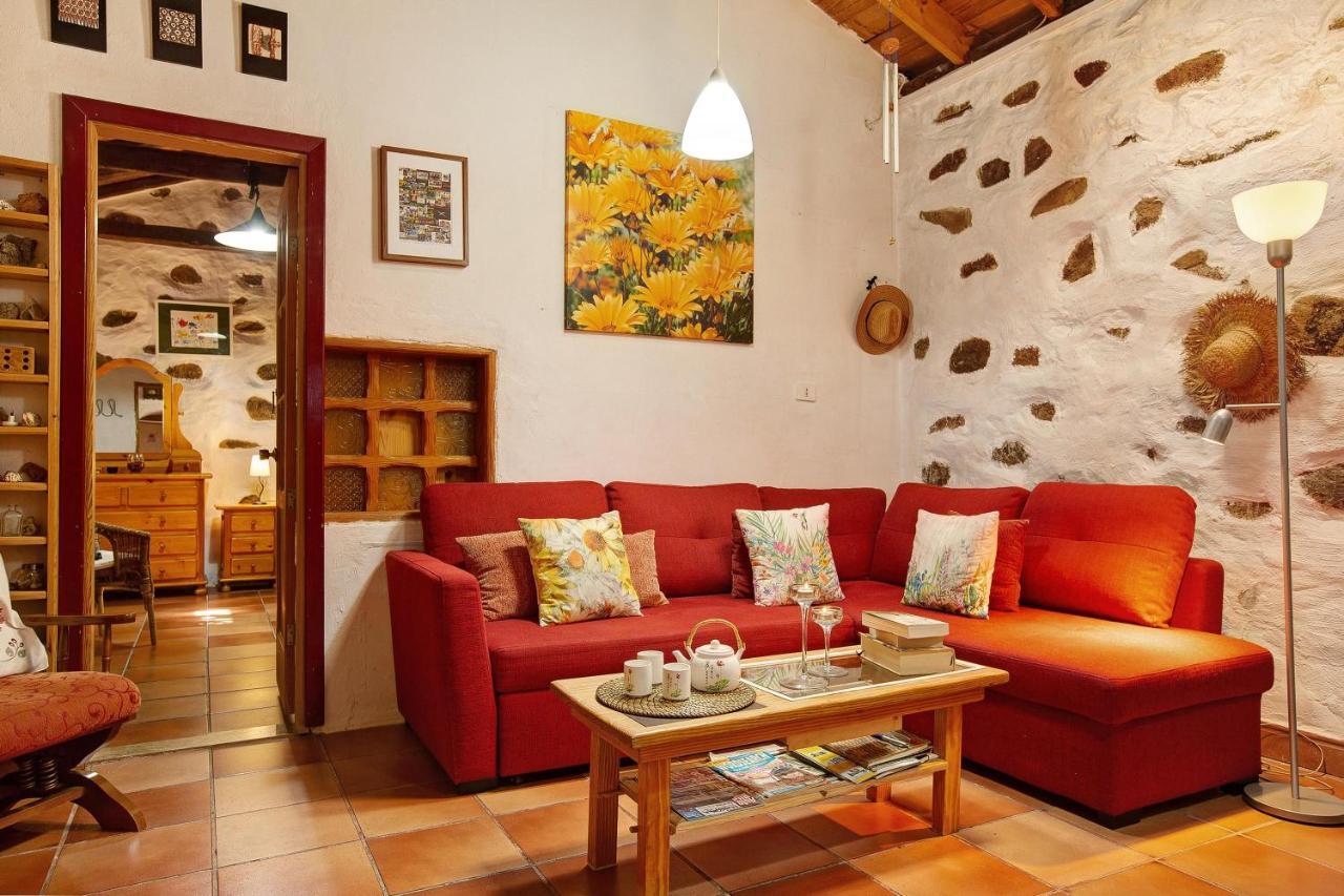 Casa Los Pinos Aguimes Exterior photo