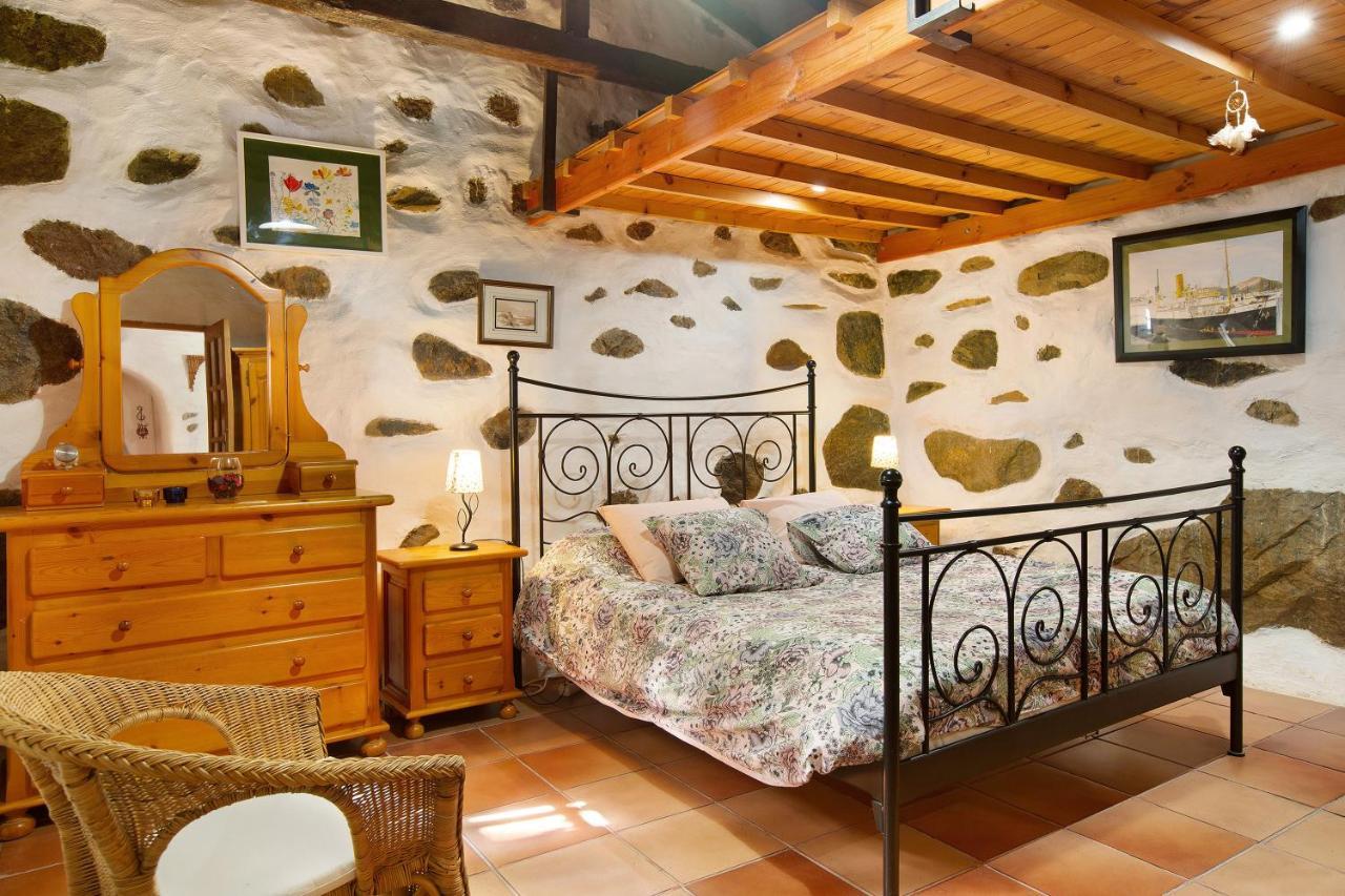 Casa Los Pinos Aguimes Exterior photo